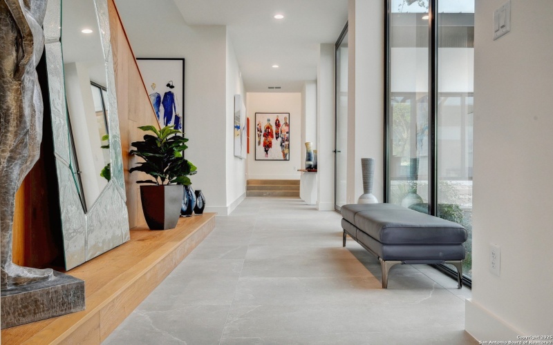 24619 Cliff Line, San Antonio, TX 78257, 6 Bedrooms Bedrooms, ,7 BathroomsBathrooms,Residential,For Sale,24619 Cliff Line,0,1853786