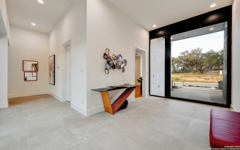 24619 Cliff Line, San Antonio, TX 78257, 6 Bedrooms Bedrooms, ,7 BathroomsBathrooms,Residential,For Sale,24619 Cliff Line,0,1853786