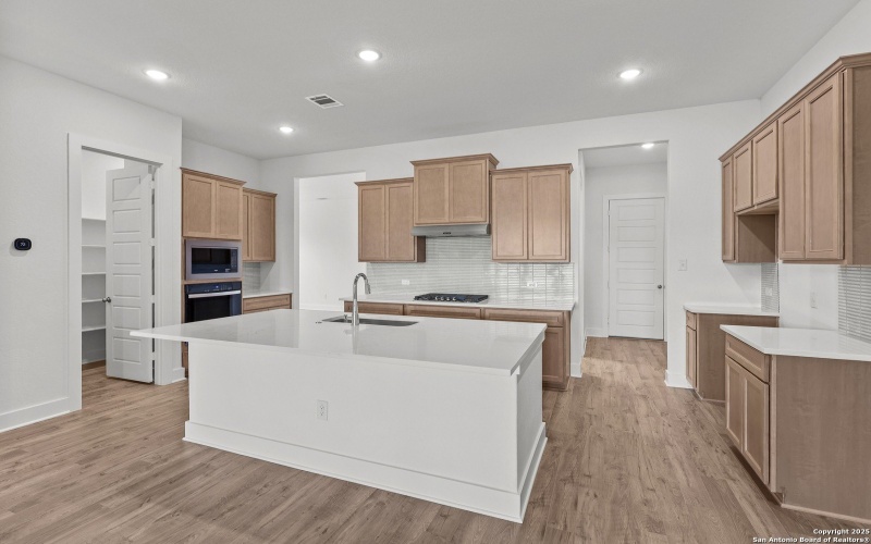 2816 Reeves Ln, Schertz, TX 78108, 4 Bedrooms Bedrooms, ,3 BathroomsBathrooms,Residential,For Sale,2816 Reeves Ln,0,1856195