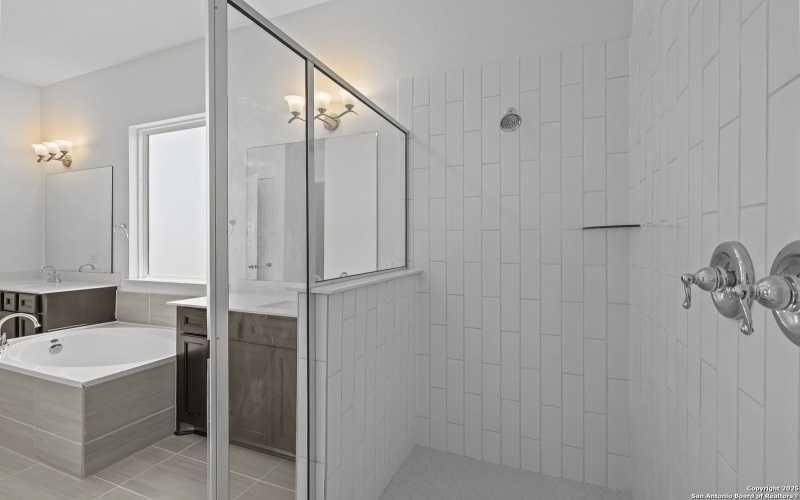 2816 Reeves Ln, Schertz, TX 78108, 4 Bedrooms Bedrooms, ,3 BathroomsBathrooms,Residential,For Sale,2816 Reeves Ln,0,1856195