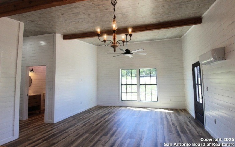 403 Private Road 1523, Bandera, TX 78003, 2 Habitaciones Habitaciones , ,2 BañosBaños,Residential,En Venta,403 Private Road 1523,0,1856658