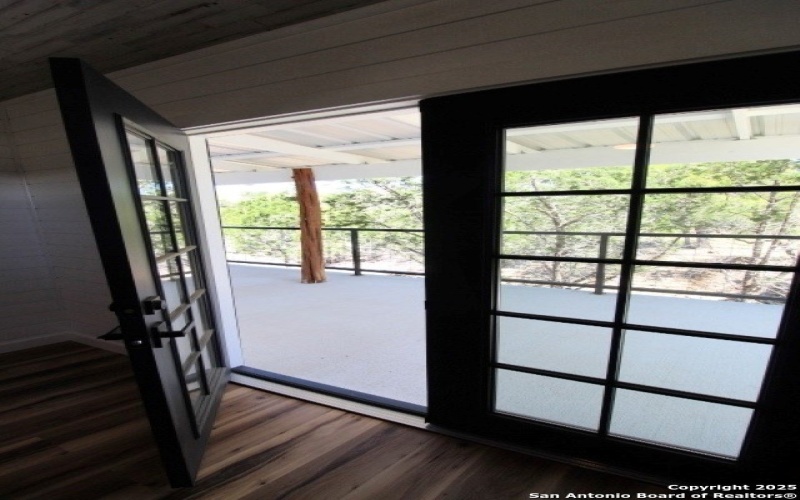 403 Private Road 1523, Bandera, TX 78003, 2 Habitaciones Habitaciones , ,2 BañosBaños,Residential,En Venta,403 Private Road 1523,0,1856658