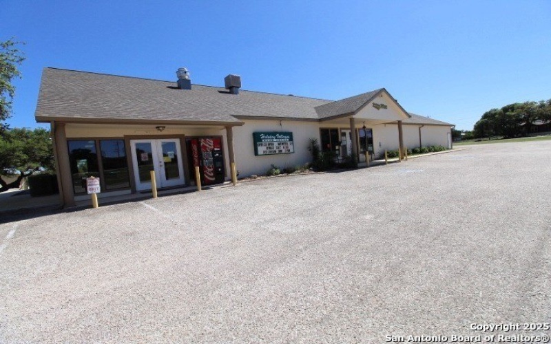 403 Private Road 1523, Bandera, TX 78003, 2 Habitaciones Habitaciones , ,2 BañosBaños,Residential,En Venta,403 Private Road 1523,0,1856658