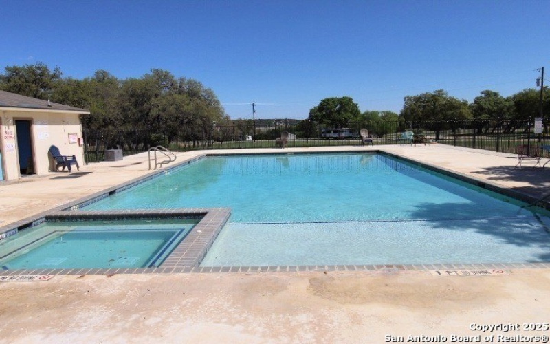 403 Private Road 1523, Bandera, TX 78003, 2 Habitaciones Habitaciones , ,2 BañosBaños,Residential,En Venta,403 Private Road 1523,0,1856658