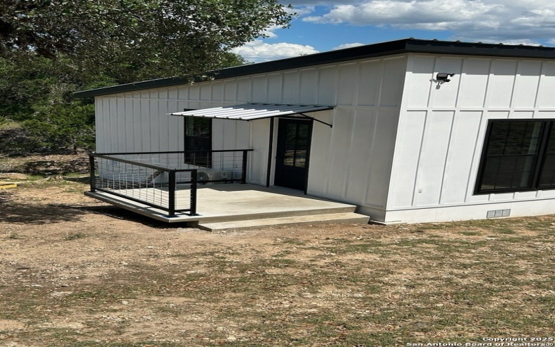 403 Private Road 1523, Bandera, TX 78003, 2 Habitaciones Habitaciones , ,2 BañosBaños,Residential,En Venta,403 Private Road 1523,0,1856658