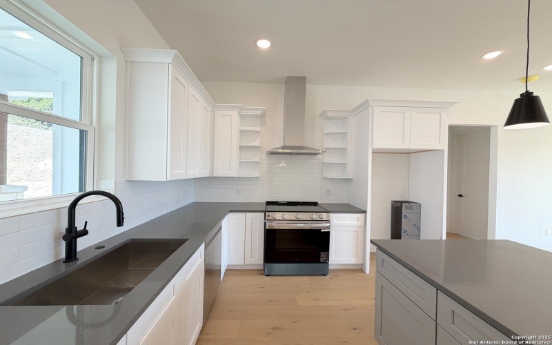 420 Sendera Hills, Canyon Lake, TX 78133, 3 Bedrooms Bedrooms, ,2 BathroomsBathrooms,Residential,For Sale,420 Sendera Hills,0,1856836