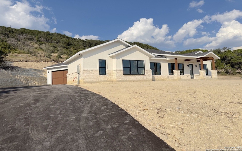 420 Sendera Hills, Canyon Lake, TX 78133, 3 Bedrooms Bedrooms, ,2 BathroomsBathrooms,Residential,For Sale,420 Sendera Hills,0,1856836