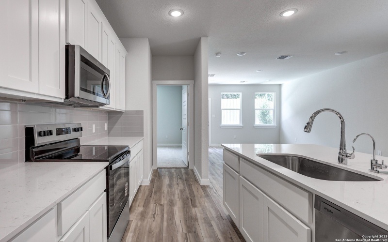 10523 ROSEMONT PASS, San Antonio, TX 78254, 4 Habitaciones Habitaciones , ,2 BañosBaños,Residential,En Venta,10523 ROSEMONT PASS,0,1857474