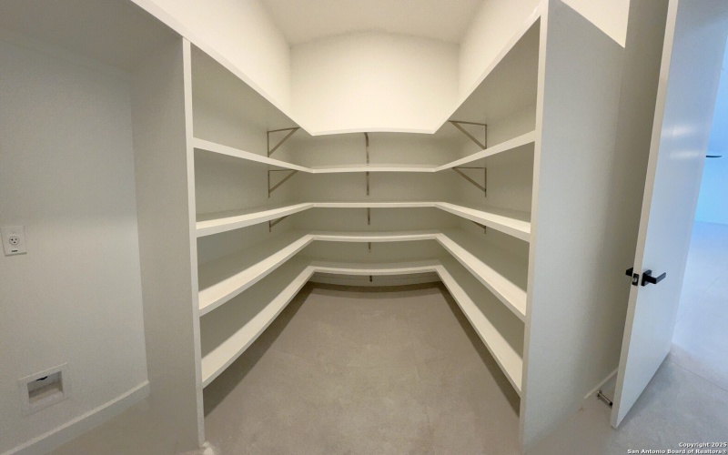 707 Lone Circle, San Antonio, TX 78260, 4 Bedrooms Bedrooms, ,5 BathroomsBathrooms,Residential,For Sale,707 Lone Circle,0,1857963