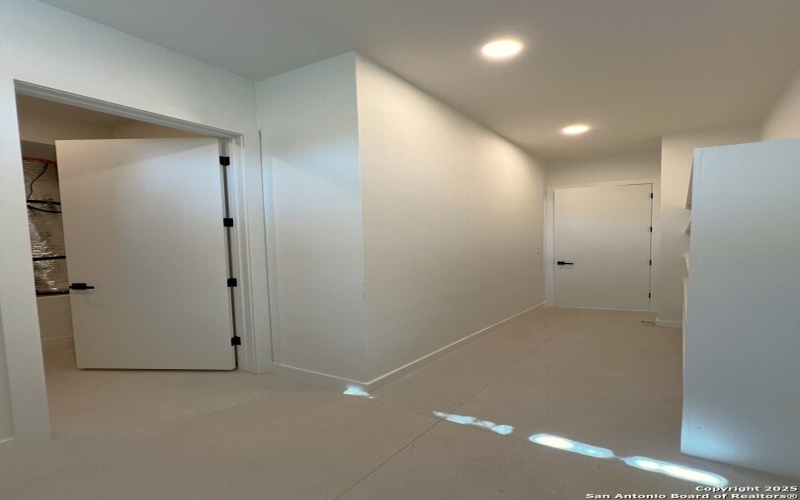 707 Lone Circle, San Antonio, TX 78260, 4 Bedrooms Bedrooms, ,5 BathroomsBathrooms,Residential,For Sale,707 Lone Circle,0,1857963