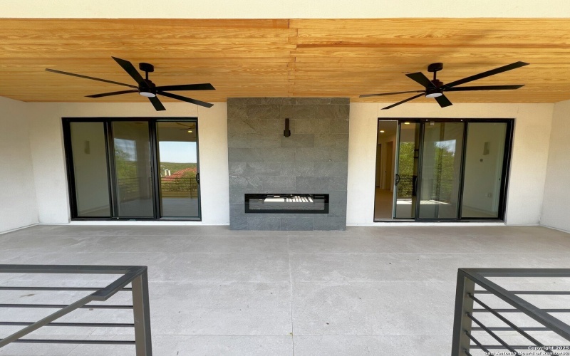 707 Lone Circle, San Antonio, TX 78260, 4 Bedrooms Bedrooms, ,5 BathroomsBathrooms,Residential,For Sale,707 Lone Circle,0,1857963