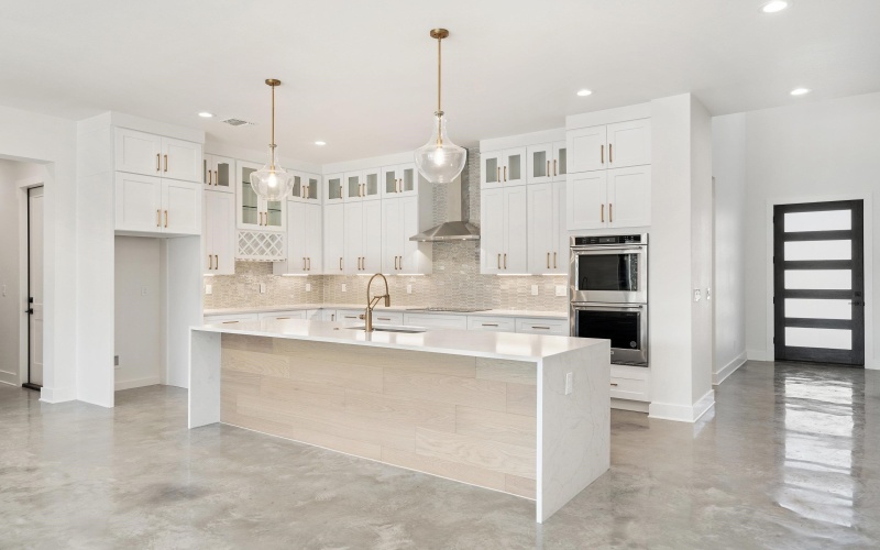 300 Deer Drive, Sunrise Beach, TX 78643, 5 Bedrooms Bedrooms, ,5 BathroomsBathrooms,Residential,For Sale,300 Deer Drive,171164