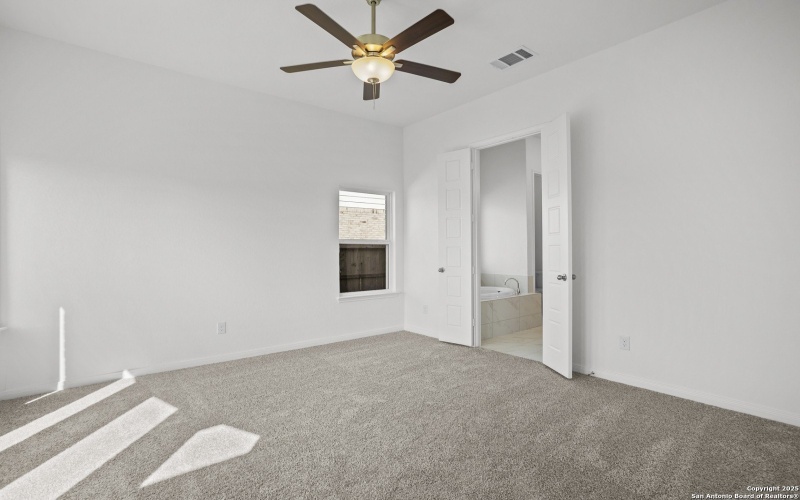 1851 Bighorn Trail, New Braunfels, TX 78132, 3 Habitaciones Habitaciones , ,3 BañosBaños,Residential,En Venta,1851 Bighorn Trail,0,1859321