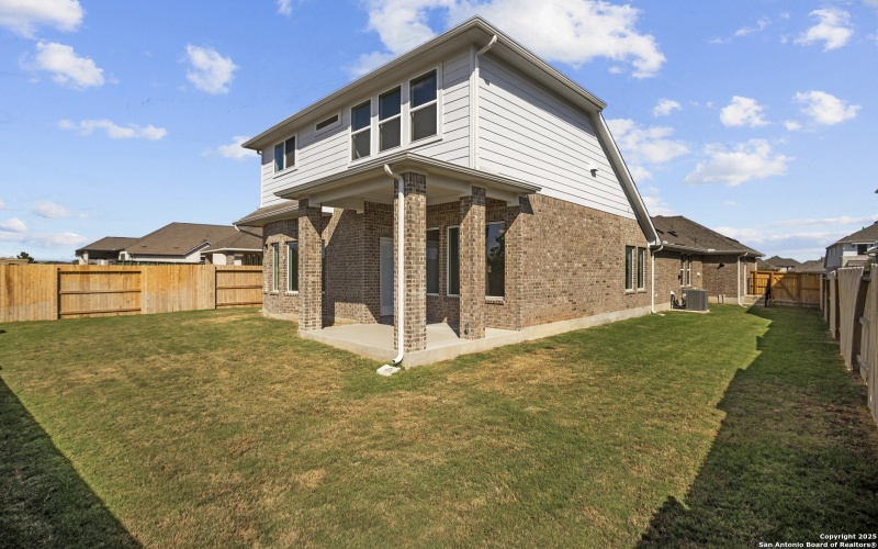 1851 Bighorn Trail, New Braunfels, TX 78132, 3 Habitaciones Habitaciones , ,3 BañosBaños,Residential,En Venta,1851 Bighorn Trail,0,1859321