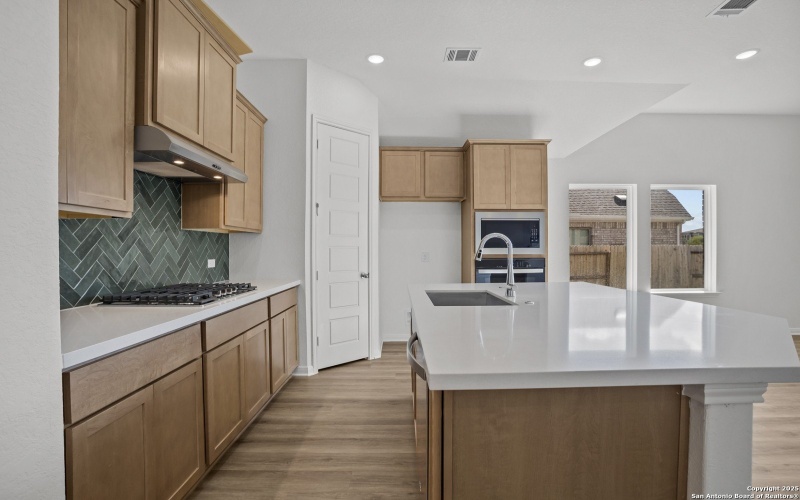 1851 Bighorn Trail, New Braunfels, TX 78132, 3 Habitaciones Habitaciones , ,3 BañosBaños,Residential,En Venta,1851 Bighorn Trail,0,1859321