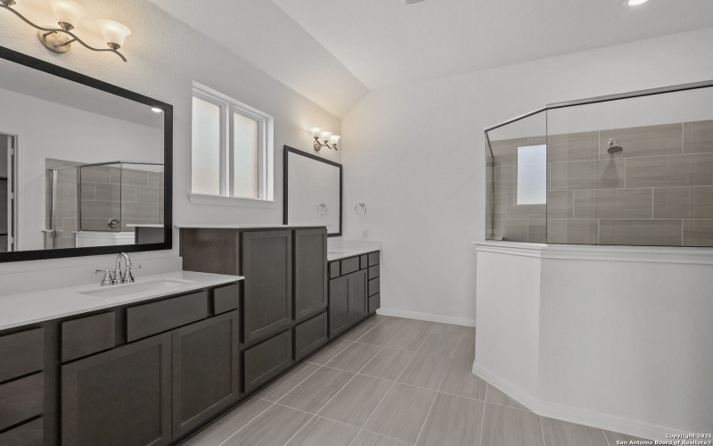 2839 Reeves Ln, Schertz, TX 78108, 4 Bedrooms Bedrooms, ,3 BathroomsBathrooms,Residential,For Sale,2839 Reeves Ln,0,1859326