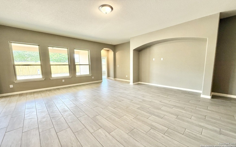 207 Valley Forge, Pleasanton, TX 78064, 4 Habitaciones Habitaciones , ,3 BañosBaños,Residential,En Venta,207 Valley Forge,0,1859679