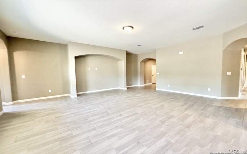 207 Valley Forge, Pleasanton, TX 78064, 4 Habitaciones Habitaciones , ,3 BañosBaños,Residential,En Venta,207 Valley Forge,0,1859679