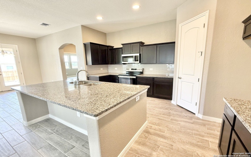 200 Valley Forge, Pleasanton, TX 78064, 4 Bedrooms Bedrooms, ,3 BathroomsBathrooms,Residential,For Sale,200 Valley Forge,0,1859702