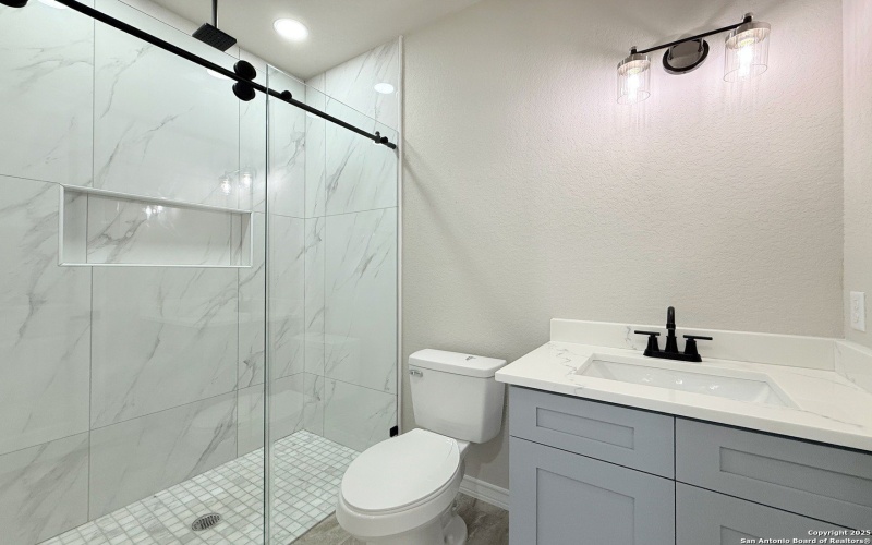 136 Camino Verde Ct, La Vernia, TX 78121, 3 Bedrooms Bedrooms, ,2 BathroomsBathrooms,Residential,For Sale,136 Camino Verde Ct,0,1860232