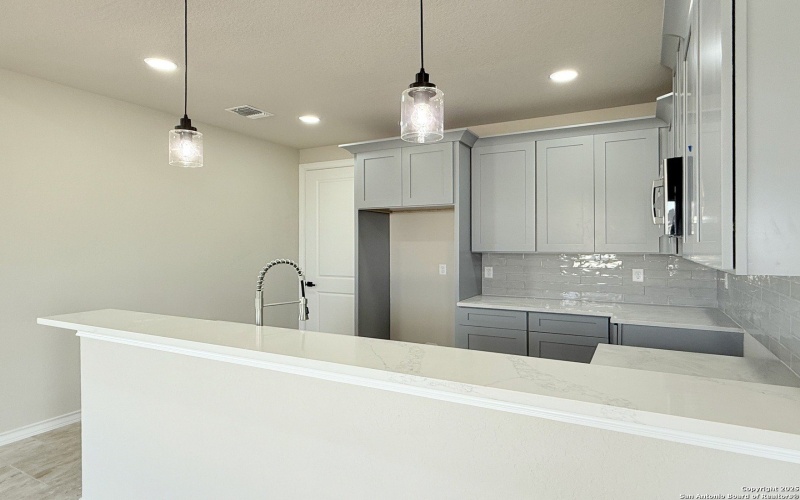 136 Camino Verde Ct, La Vernia, TX 78121, 3 Bedrooms Bedrooms, ,2 BathroomsBathrooms,Residential,For Sale,136 Camino Verde Ct,0,1860232