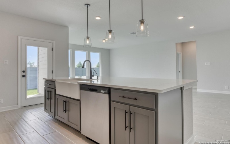 10100 Peppercorn Pl., Schertz, TX 78154, 3 Bedrooms Bedrooms, ,2 BathroomsBathrooms,Residential,For Sale,10100 Peppercorn Pl.,0,1860545