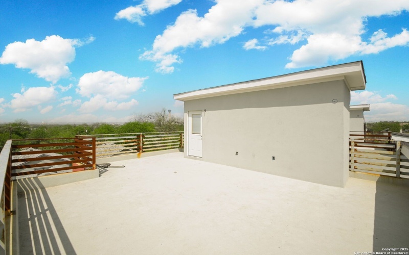 219 Utah St, San Antonio, TX 78210, ,Residential Multi Family,For Sale,219 Utah St,0,1861688