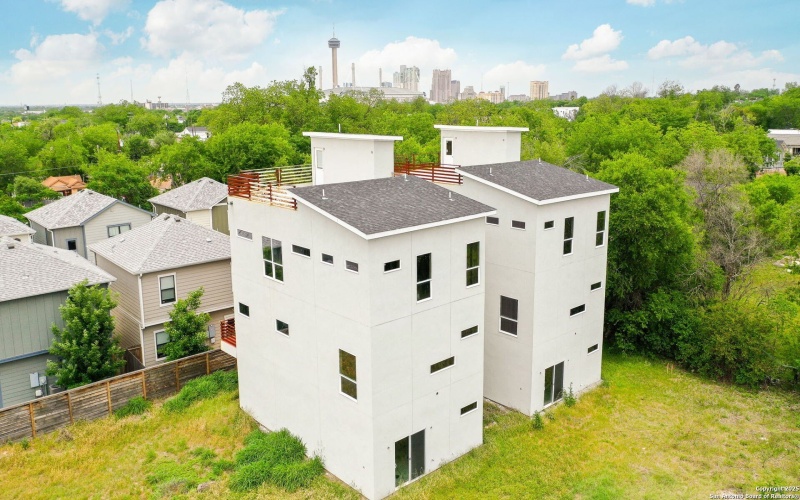 219 Utah St, San Antonio, TX 78210, ,Residential Multi Family,For Sale,219 Utah St,0,1861688