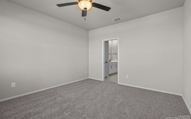 2523 Dry Moss Way, San Antonio, TX 78224, 5 Bedrooms Bedrooms, ,2 BathroomsBathrooms,Residential,For Sale,2523 Dry Moss Way,0,1862021