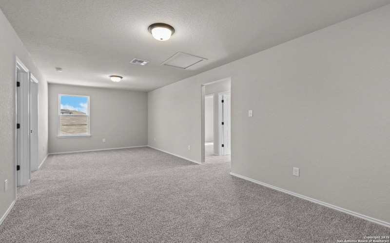 2523 Dry Moss Way, San Antonio, TX 78224, 5 Bedrooms Bedrooms, ,2 BathroomsBathrooms,Residential,For Sale,2523 Dry Moss Way,0,1862021