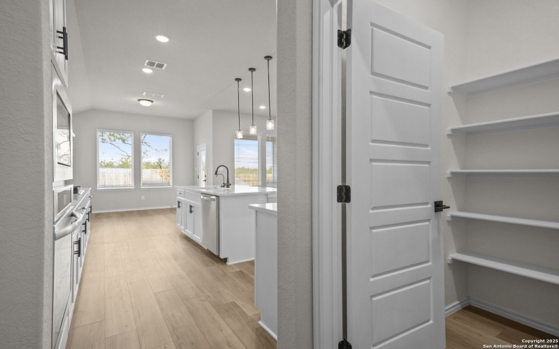 3437 Meteor Night, Converse, TX 78109, 4 Bedrooms Bedrooms, ,3 BathroomsBathrooms,Residential,For Sale,3437 Meteor Night,0,1862281