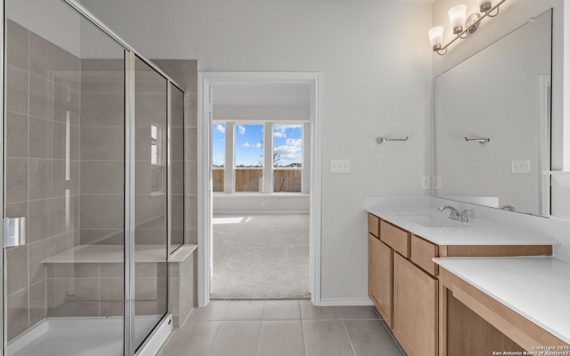 646 Broomsedge St, New Braunfels, TX 78130, 4 Habitaciones Habitaciones , ,2 BañosBaños,Residential,En Venta,646 Broomsedge St,0,1862481