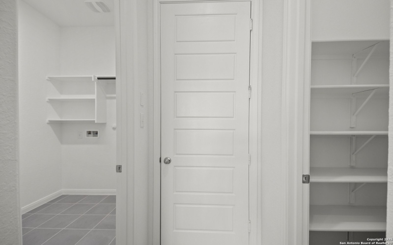 2812 Reeves Ln, Schertz, TX 78108, 4 Bedrooms Bedrooms, ,3 BathroomsBathrooms,Residential,For Sale,2812 Reeves Ln,0,1862519