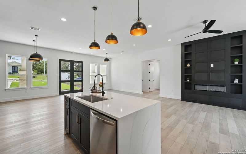 104 Creede St, Boerne, TX 78006, 3 Bedrooms Bedrooms, ,3 BathroomsBathrooms,Residential,For Sale,104 Creede St,0,1865687