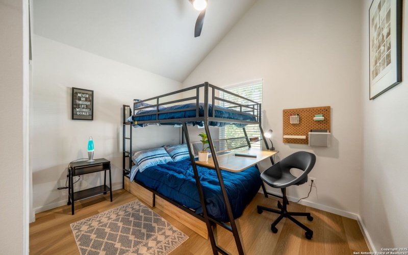 1104 S Gevers St, San Antonio, TX 78203, 3 Habitaciones Habitaciones , ,2 BañosBaños,Residential,En Venta,1104 S Gevers St,0,1865858