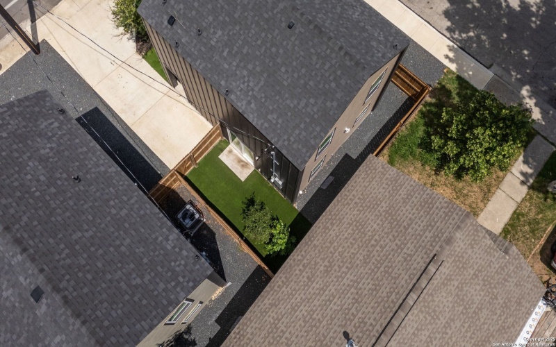 1104 S Gevers St, San Antonio, TX 78203, 3 Habitaciones Habitaciones , ,2 BañosBaños,Residential,En Venta,1104 S Gevers St,0,1865858