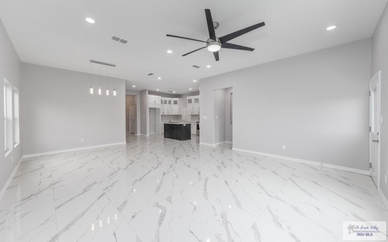 4716 KALINGA LN, BROWNSVILLE, TX 78521, 3 Habitaciones Habitaciones , ,2 BañosBaños,Residential,En Venta,4716 KALINGA LN,29751144