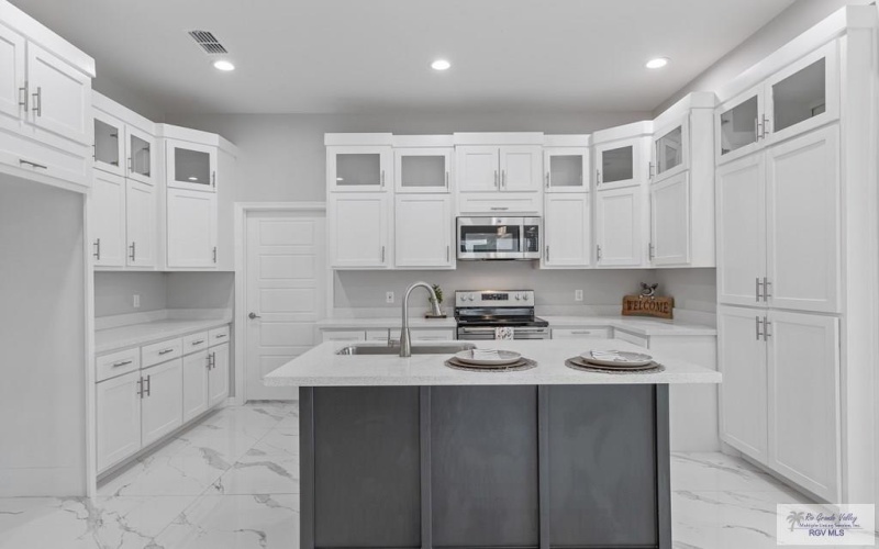 4716 KALINGA LN, BROWNSVILLE, TX 78521, 3 Habitaciones Habitaciones , ,2 BañosBaños,Residential,En Venta,4716 KALINGA LN,29751144