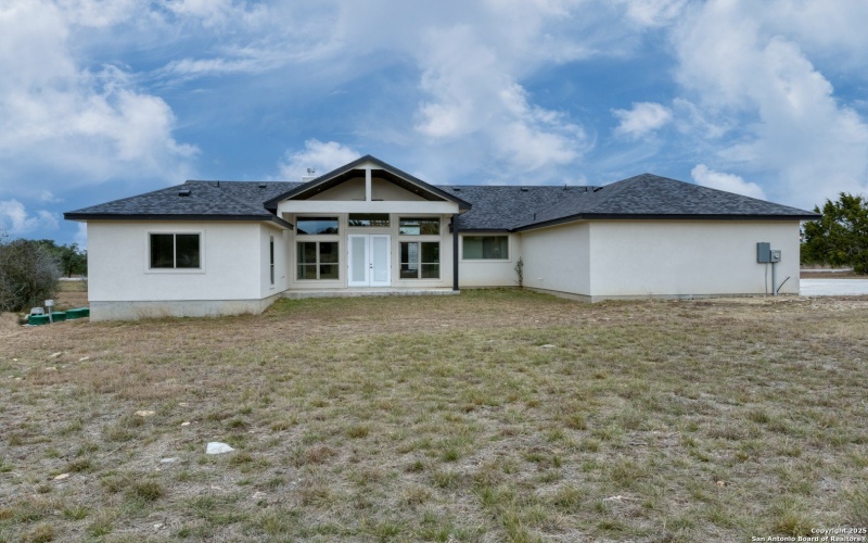 140 Horsehoe Falls, Bandera, TX 78003, 4 Habitaciones Habitaciones , ,3 BañosBaños,Residential,En Venta,140 Horsehoe Falls,0,1867367