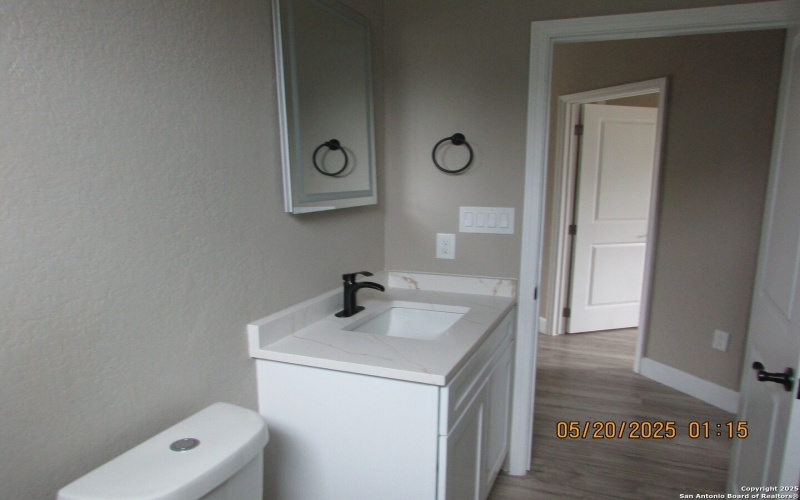 639 H, San Antonio, TX 78220, 3 Habitaciones Habitaciones , ,2 BañosBaños,Residential,En Venta,639 H,0,1867903