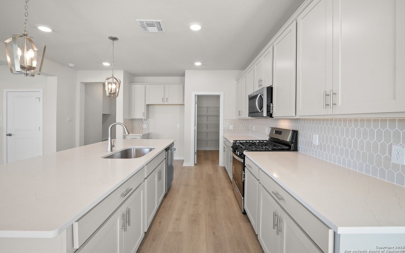 13203 Gustave Grove, San Antonio, TX 78253, 4 Habitaciones Habitaciones , ,2 BañosBaños,Residential,En Venta,13203 Gustave Grove,0,1868326