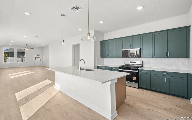 13207 Gustave Grove, San Antonio, TX 78253, 3 Habitaciones Habitaciones , ,2 BañosBaños,Residential,En Venta,13207 Gustave Grove,0,1868331