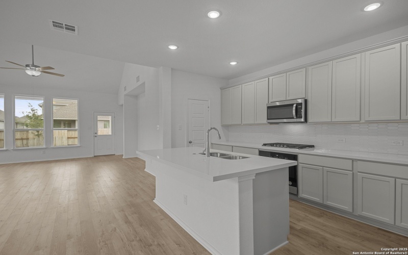 12511 Sylvanite, San Antonio, TX 78254, 4 Habitaciones Habitaciones , ,2 BañosBaños,Residential,En Venta,12511 Sylvanite,0,1834176