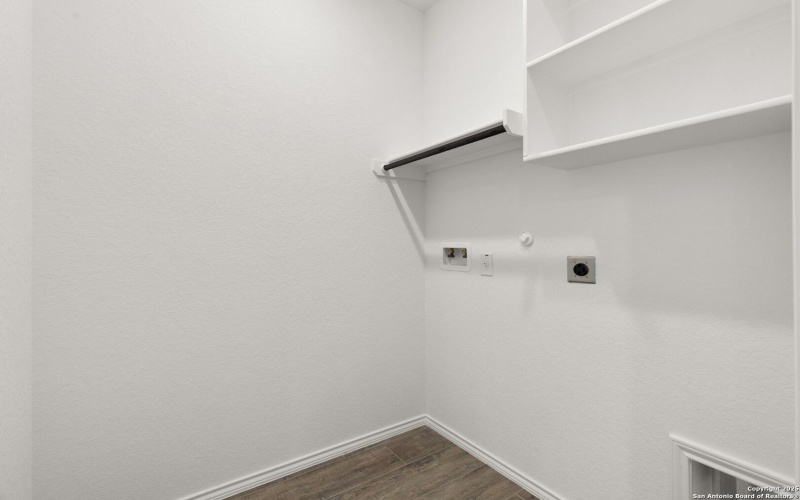 2629 White Willow, San Antonio, TX 78245, 4 Bedrooms Bedrooms, ,3 BathroomsBathrooms,Residential,For Sale,2629 White Willow,0,1835801