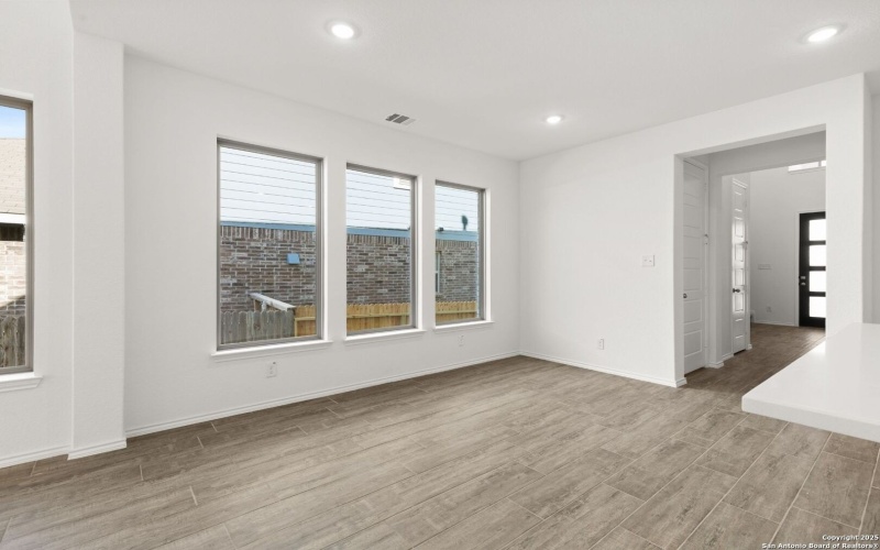 2629 White Willow, San Antonio, TX 78245, 4 Bedrooms Bedrooms, ,3 BathroomsBathrooms,Residential,For Sale,2629 White Willow,0,1835801