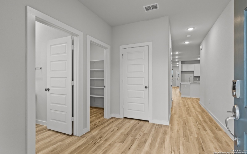 2520 Solon Lane, Seguin, TX 78155, 4 Habitaciones Habitaciones , ,2 BañosBaños,Residential,En Venta,2520 Solon Lane,0,1836677