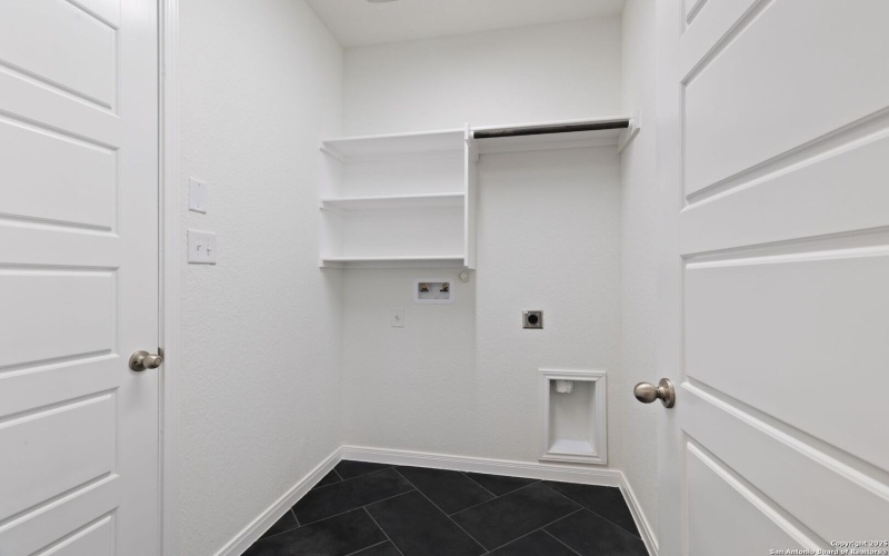 5724 Emmett Street, New Braunfels, TX 78130, 4 Bedrooms Bedrooms, ,3 BathroomsBathrooms,Residential,For Sale,5724 Emmett Street,0,1837448