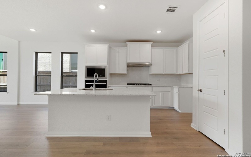 5724 Emmett Street, New Braunfels, TX 78130, 4 Bedrooms Bedrooms, ,3 BathroomsBathrooms,Residential,For Sale,5724 Emmett Street,0,1837448