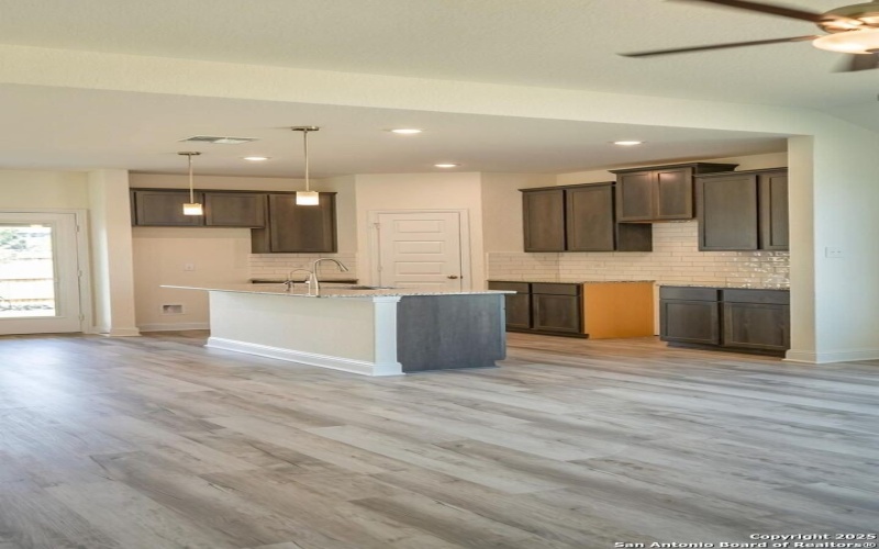 6535 Scooby Acres, San Antonio, TX 78253, 3 Habitaciones Habitaciones , ,2 BañosBaños,Residential,En Venta,6535 Scooby Acres,0,1838560