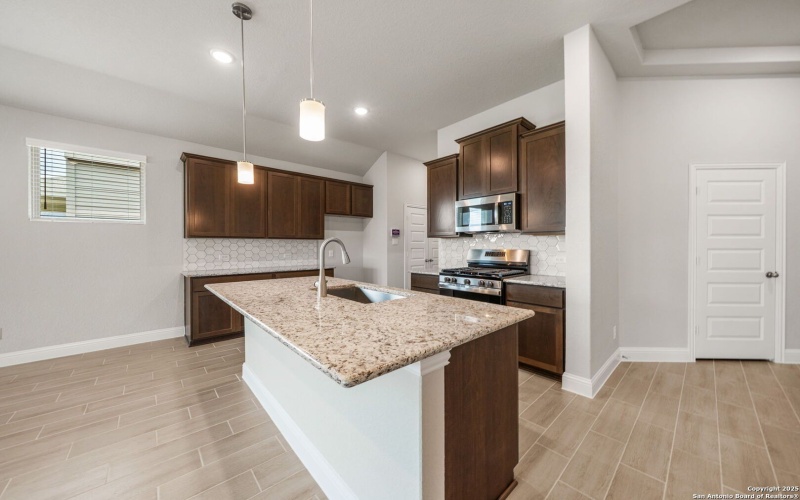 6739 Velma Path, San Antonio, TX 78253, 3 Habitaciones Habitaciones , ,2 BañosBaños,Residential,En Venta,6739 Velma Path,0,1838598